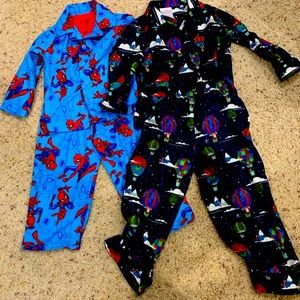 ⭐️sold⭐️Toddler winter pajamas